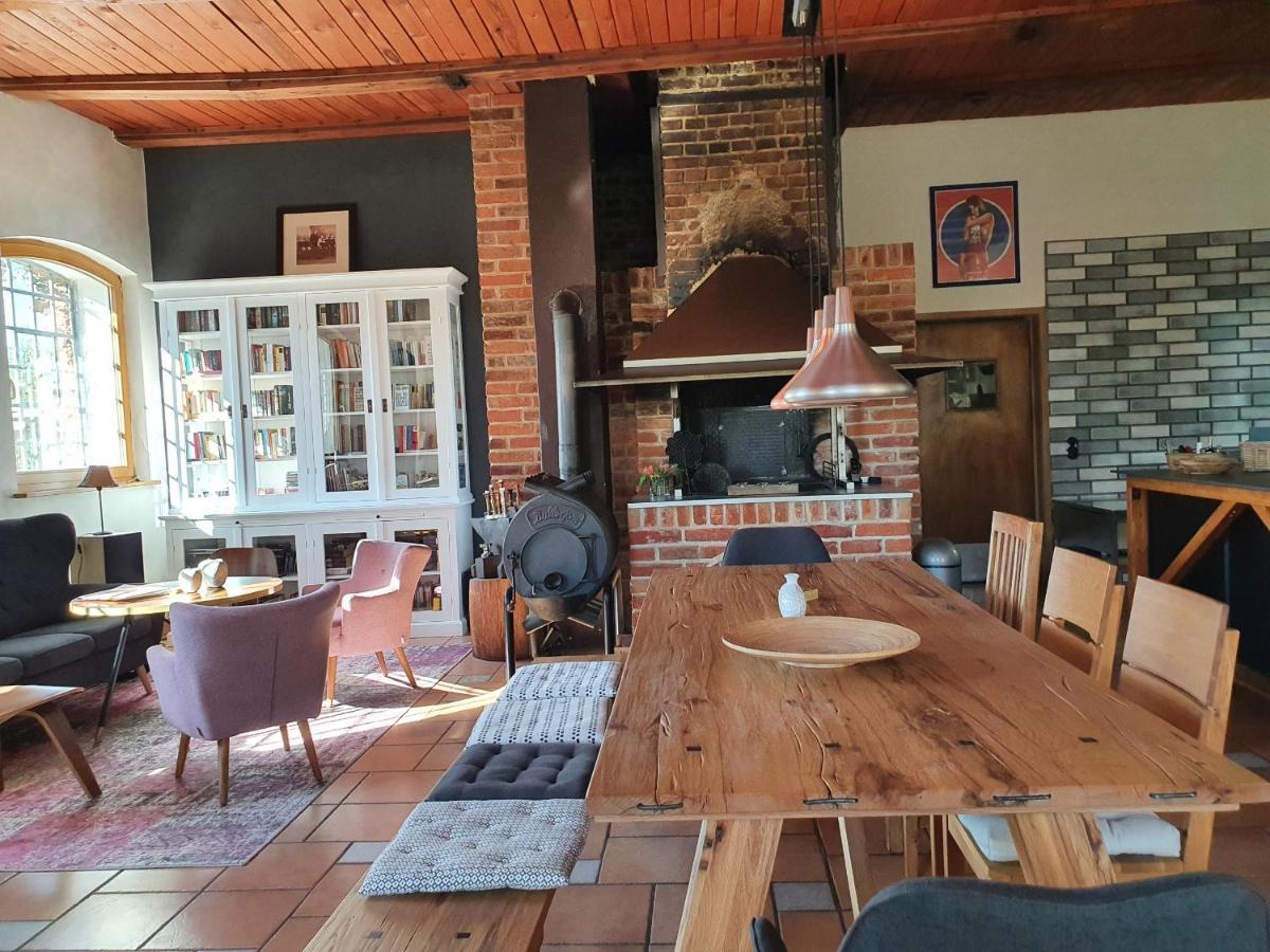 Bed and Breakfast Hochzeitsschmiede Gross Dratow Exterior foto