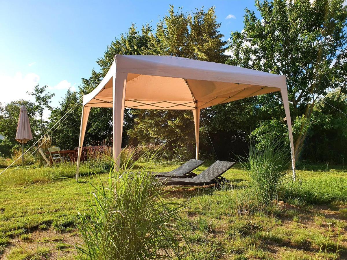 Bed and Breakfast Hochzeitsschmiede Gross Dratow Exterior foto