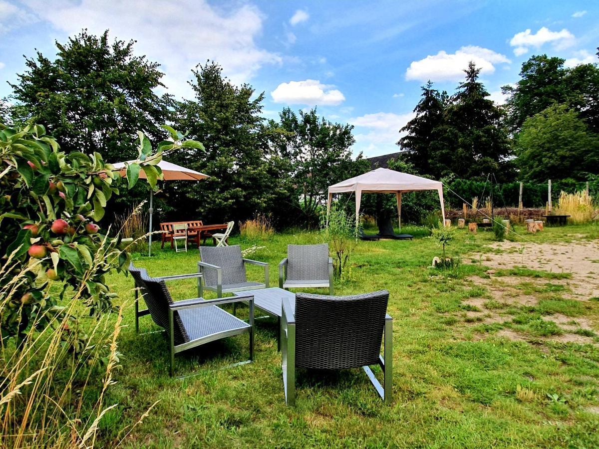 Bed and Breakfast Hochzeitsschmiede Gross Dratow Exterior foto