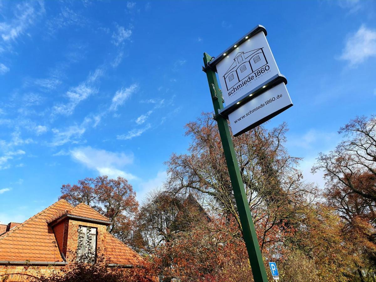 Bed and Breakfast Hochzeitsschmiede Gross Dratow Exterior foto